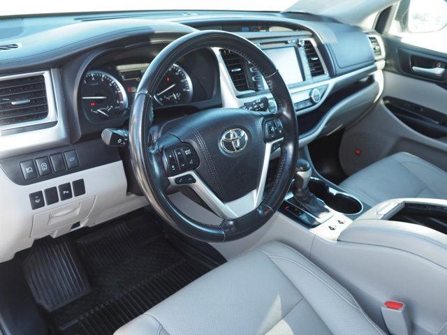 used 2017 Toyota Highlander car, priced at $25,823