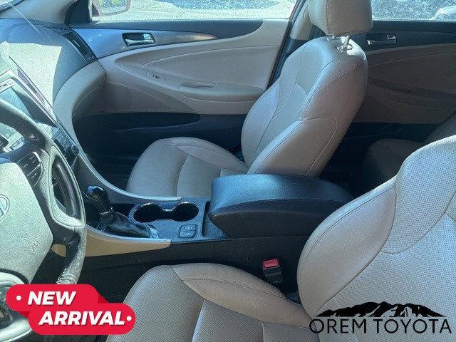 used 2013 Hyundai Sonata Hybrid car, priced at $7,627