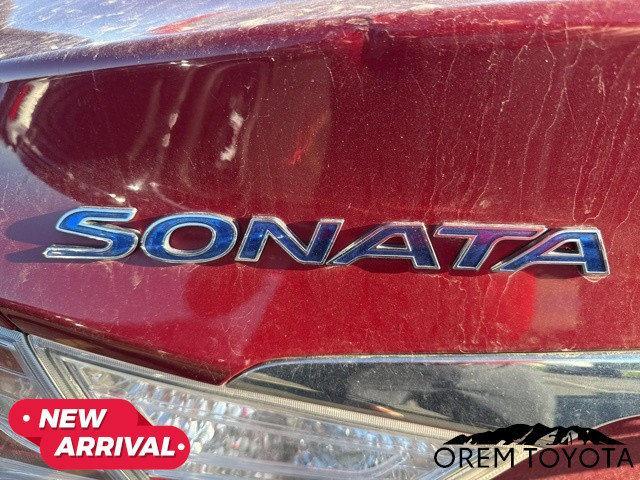 used 2013 Hyundai Sonata Hybrid car, priced at $7,627