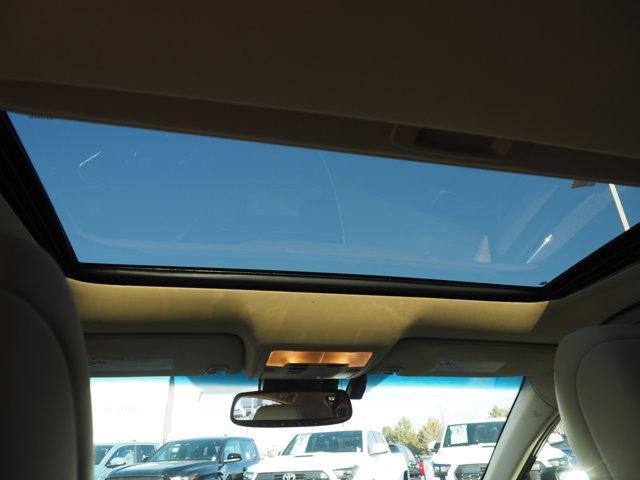 used 2016 Toyota Avalon Hybrid car, priced at $12,505