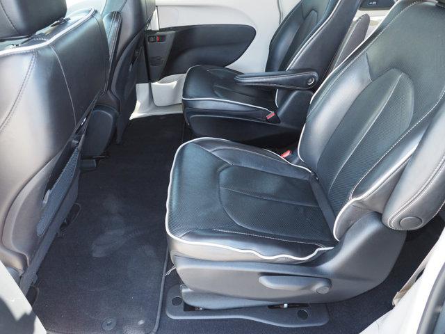 used 2023 Chrysler Pacifica Hybrid car, priced at $29,185