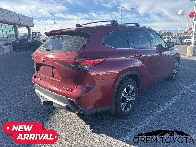 used 2021 Toyota Highlander car, priced at $35,736