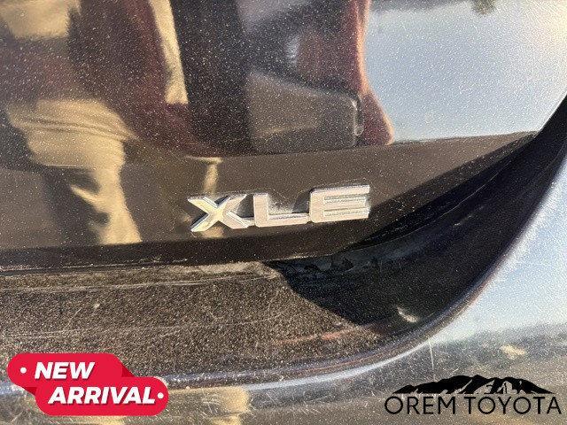 used 2020 Toyota Highlander car