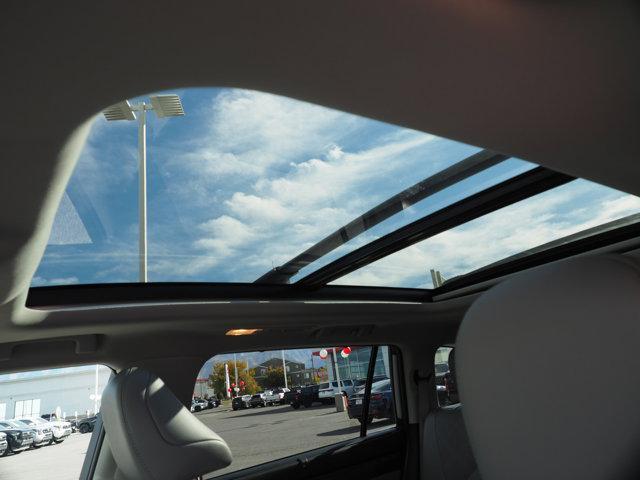 used 2025 Toyota Highlander car, priced at $55,015