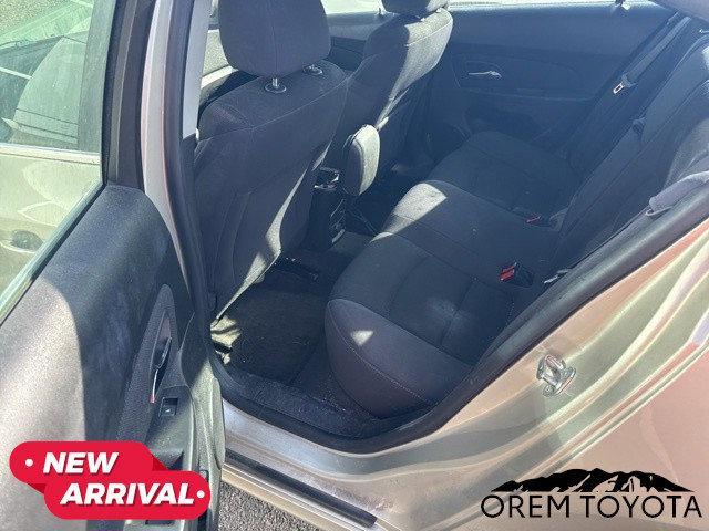 used 2014 Chevrolet Cruze car, priced at $6,199