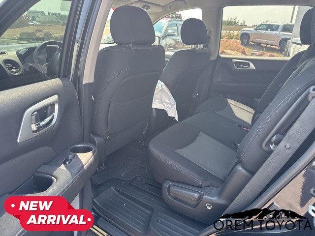 used 2017 Nissan Pathfinder car, priced at $11,515