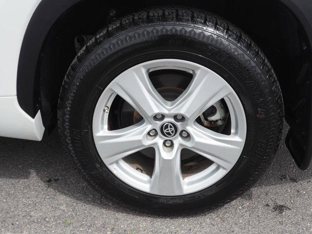 used 2023 Toyota Highlander car, priced at $34,721