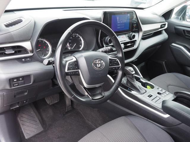 used 2023 Toyota Highlander car, priced at $34,721