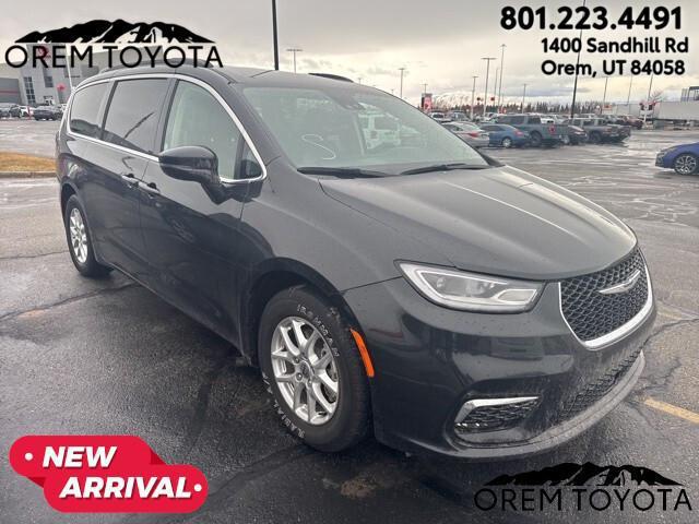 used 2022 Chrysler Pacifica car, priced at $20,169