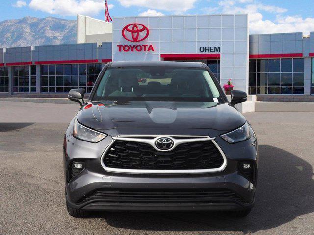 used 2023 Toyota Highlander car, priced at $33,578