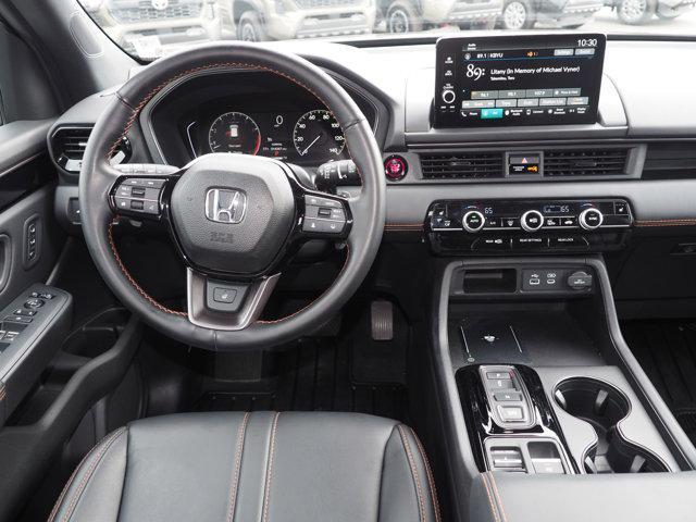 used 2025 Honda Pilot car, priced at $44,733