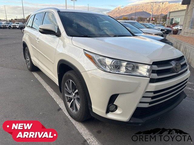 used 2018 Toyota Highlander car, priced at $19,767
