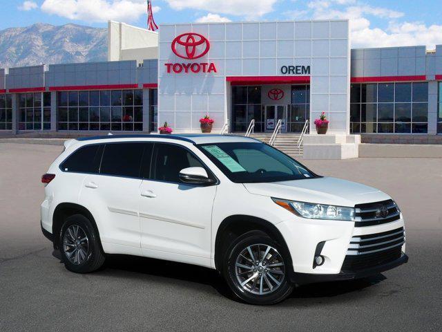 used 2018 Toyota Highlander car, priced at $19,767