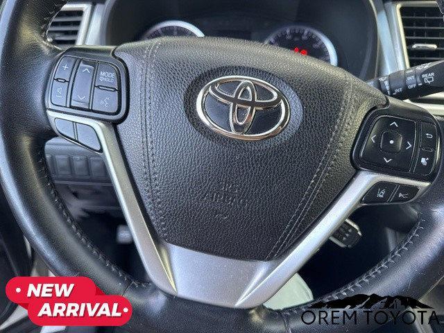 used 2018 Toyota Highlander car, priced at $19,767
