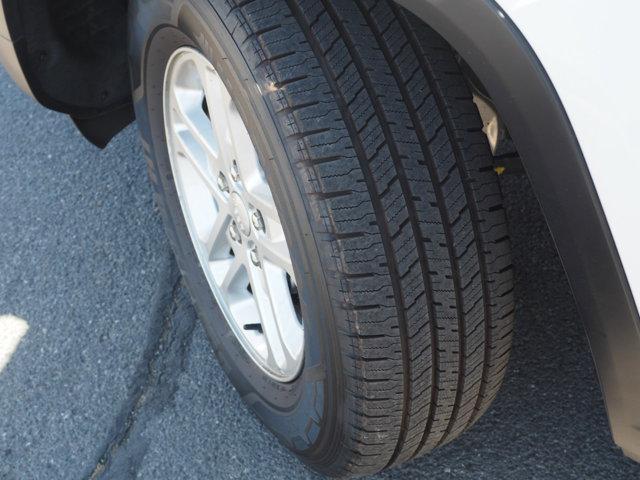 used 2023 Jeep Grand Cherokee car, priced at $24,509