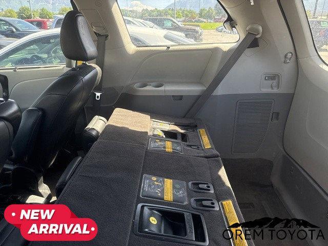 used 2014 Toyota Sienna car, priced at $16,553