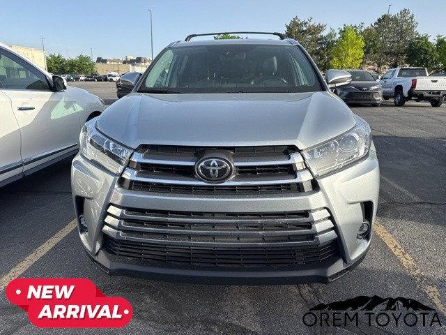 used 2019 Toyota Highlander car, priced at $33,574