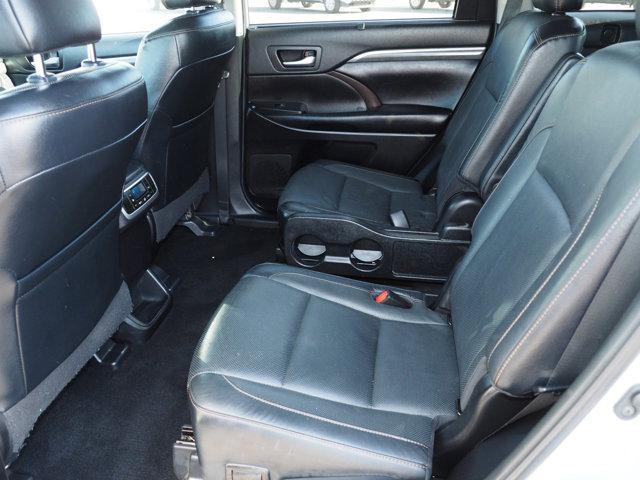 used 2019 Toyota Highlander car, priced at $32,797