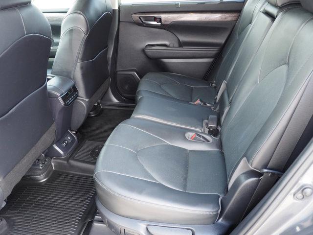 used 2020 Toyota Highlander car, priced at $39,991