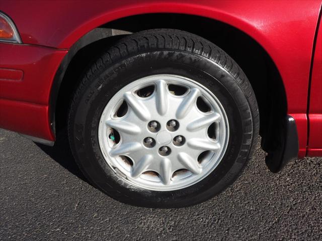 used 2000 Dodge Stratus car, priced at $3,500