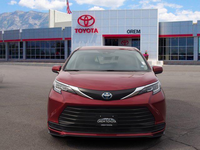 used 2021 Toyota Sienna car, priced at $31,524