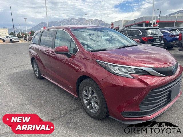 used 2021 Toyota Sienna car, priced at $30,657