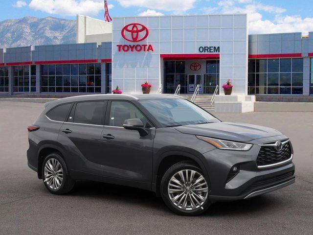 new 2025 Toyota Highlander car, priced at $55,906
