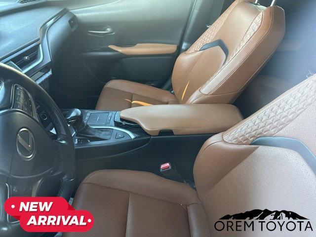 used 2019 Lexus UX 200 car