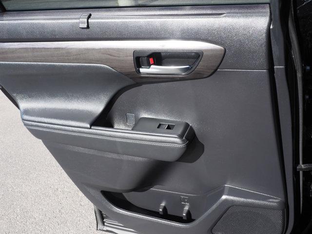 used 2023 Toyota Highlander car, priced at $48,105