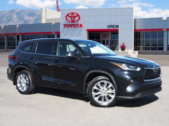 used 2023 Toyota Highlander car, priced at $48,105
