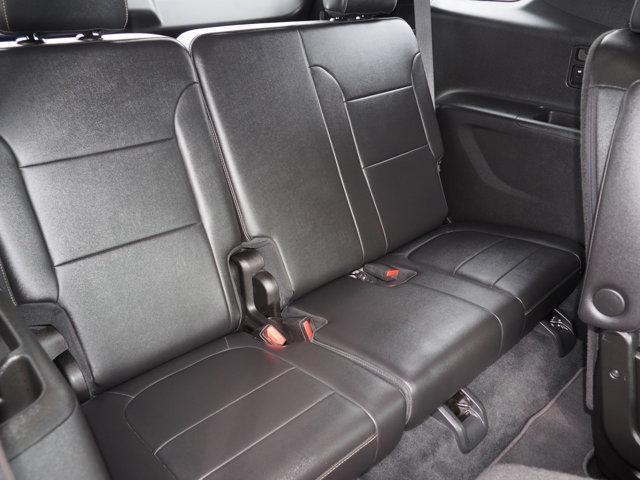 used 2022 Chevrolet Traverse car, priced at $31,063