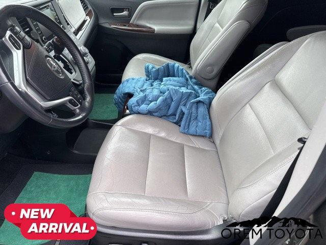 used 2019 Toyota Sienna car, priced at $34,119