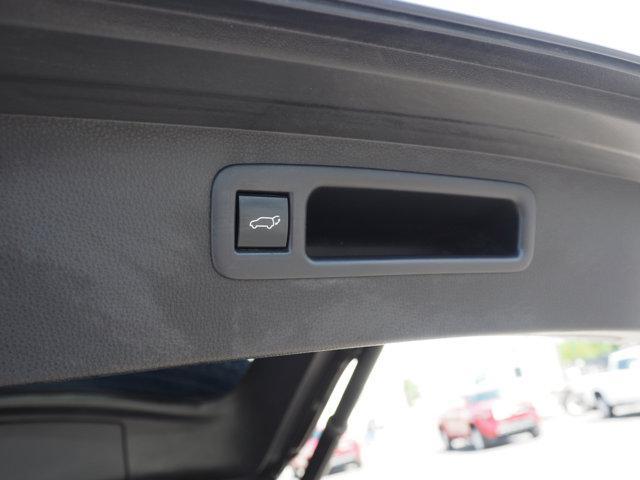 used 2020 Toyota Highlander car, priced at $31,794