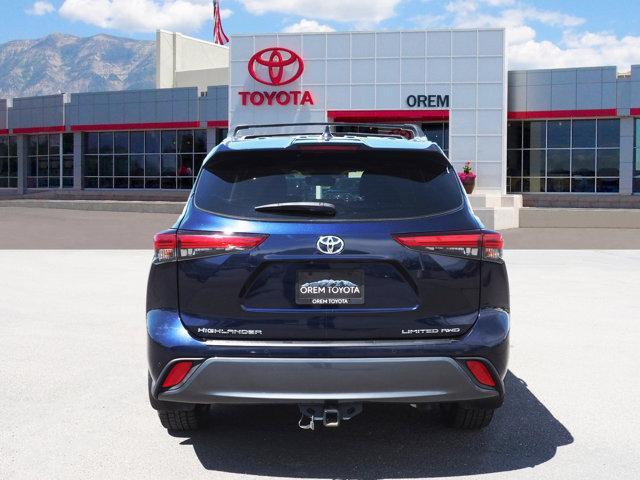 used 2020 Toyota Highlander car, priced at $31,794