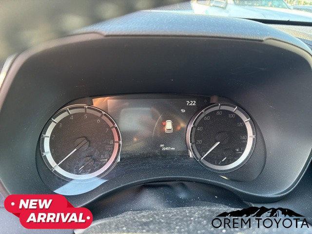 used 2024 Toyota Highlander car, priced at $40,897