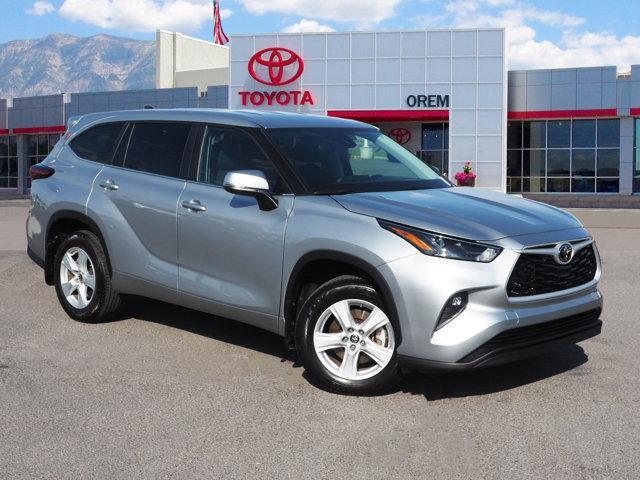used 2024 Toyota Highlander car, priced at $40,897