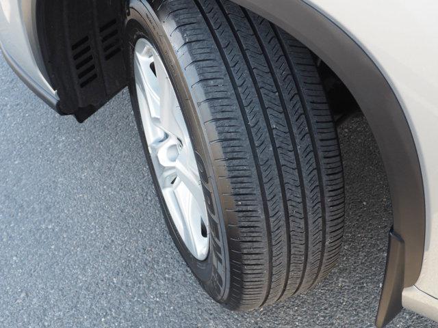 used 2024 Toyota Highlander car, priced at $40,314