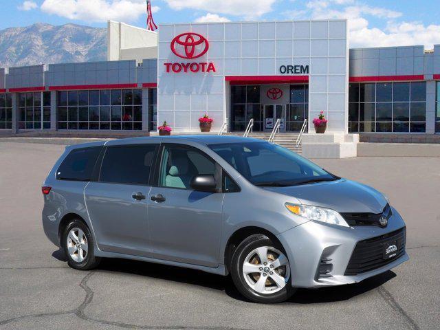 used 2018 Toyota Sienna car, priced at $20,462
