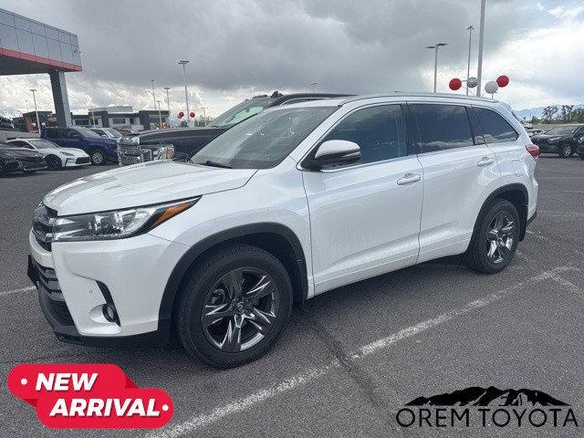 used 2017 Toyota Highlander car, priced at $27,348