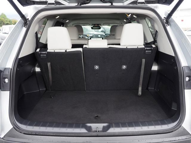 used 2025 Toyota Highlander car, priced at $53,373