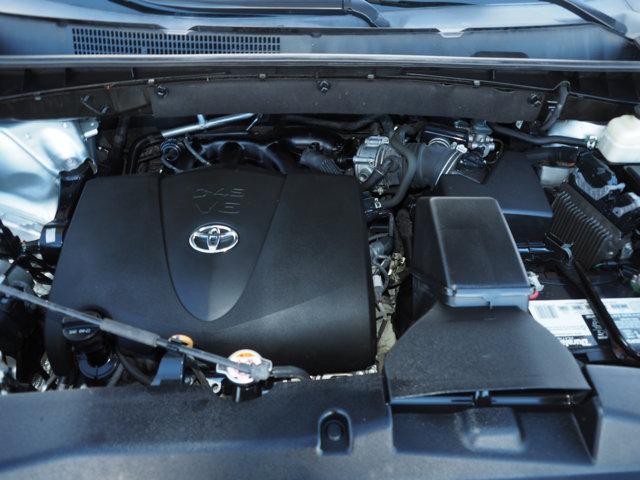 used 2018 Toyota Highlander car, priced at $19,192