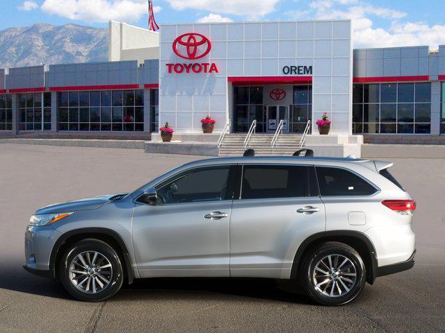 used 2018 Toyota Highlander car, priced at $19,192