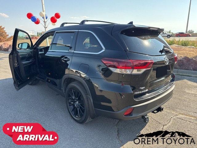 used 2019 Toyota Highlander car