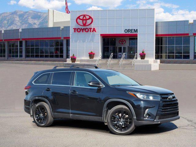 used 2019 Toyota Highlander car, priced at $29,278
