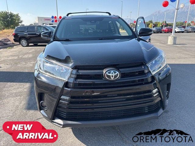 used 2019 Toyota Highlander car