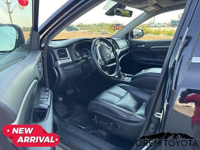 used 2019 Toyota Highlander car