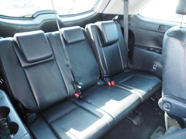 used 2019 Toyota Highlander car, priced at $29,278