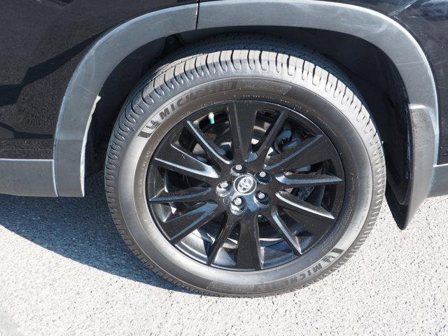 used 2019 Toyota Highlander car, priced at $29,278
