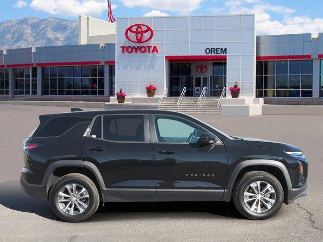 used 2025 Chevrolet Equinox car, priced at $29,639