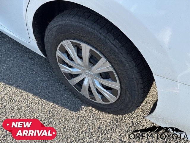 used 2018 Toyota Camry Hybrid car, priced at $20,995